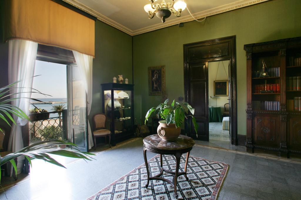 Alla Marina Bed And Breakfast Trapani Ngoại thất bức ảnh
